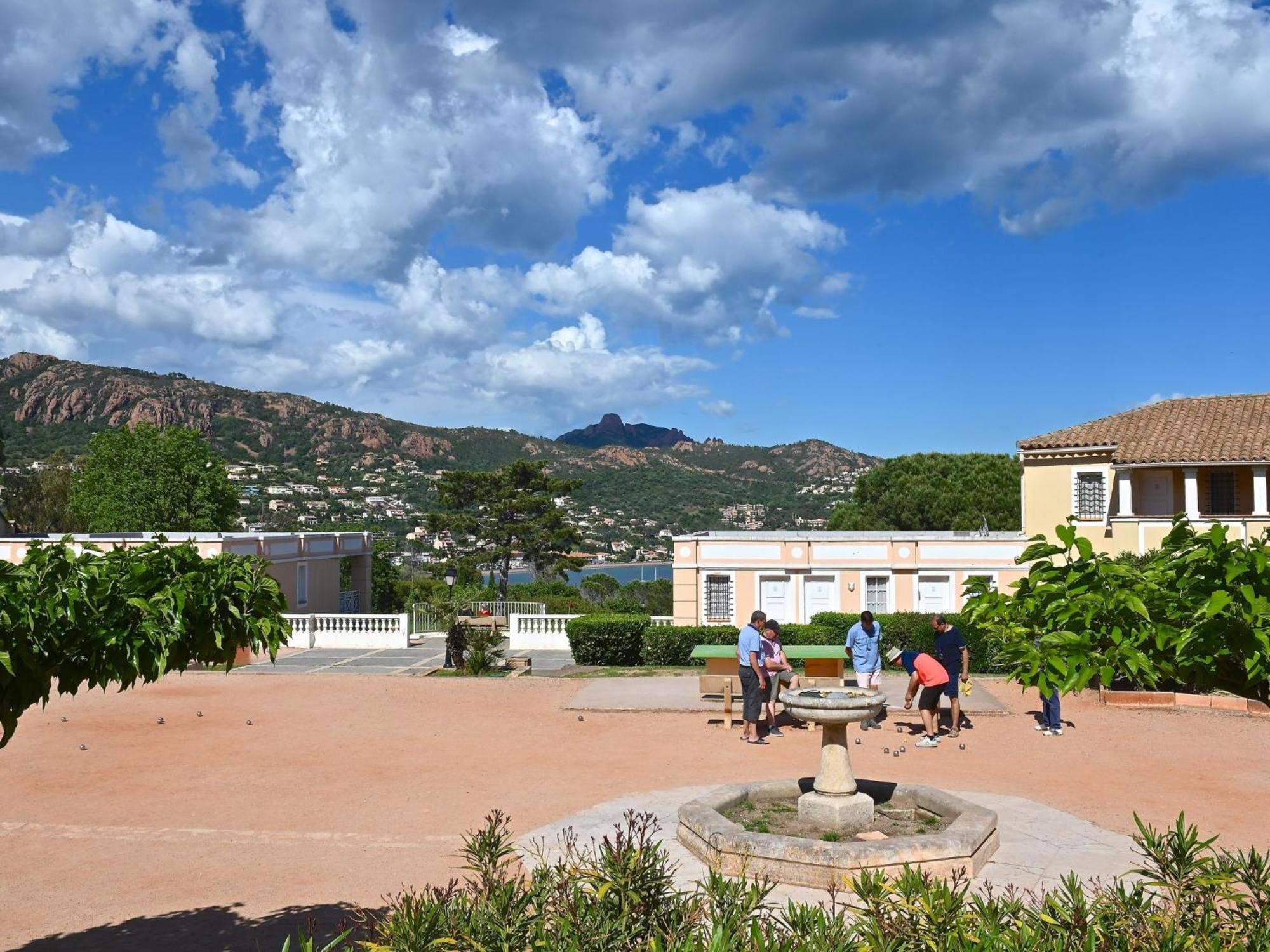 Apartment Village Cap Esterel - L'Esquinade-20 By Interhome Saint-Raphaël Zewnętrze zdjęcie
